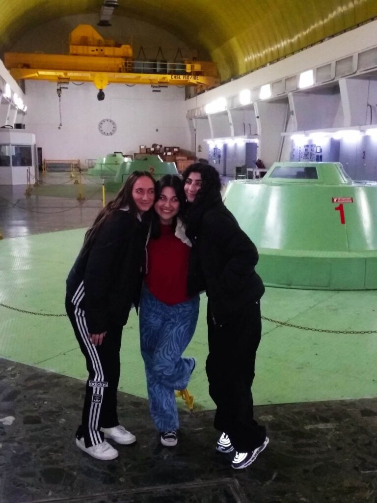 333476415_3765891733691328_4689914167375798749_n